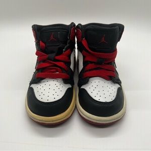 Air Jordan Retro 1 WH/BK/RD Children Toddler sneaker